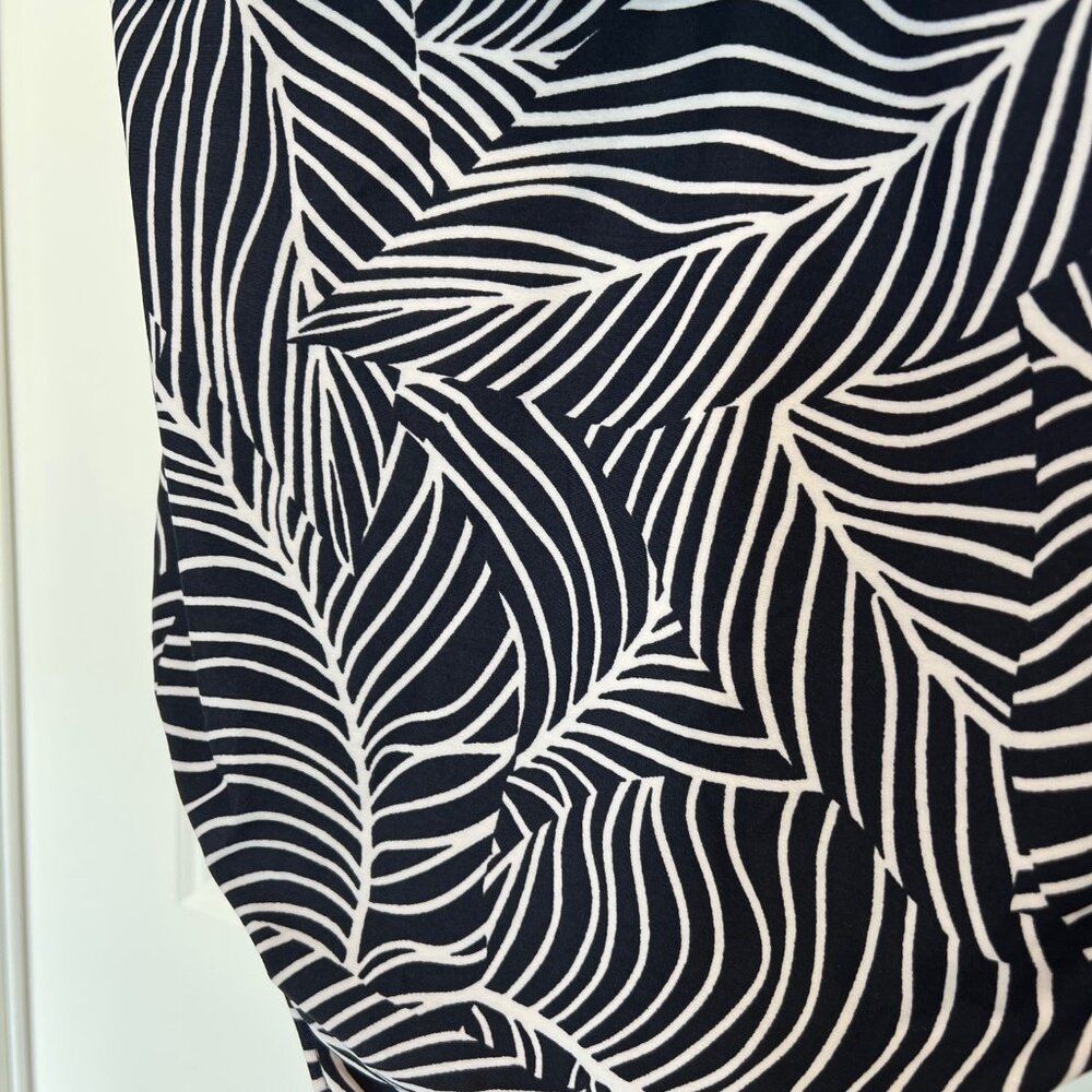 Miraclesuit Siera Lush Lanai Pin-Up One Piece Swimsuit Navy White Silver Size 16 - Picture 6 of 10